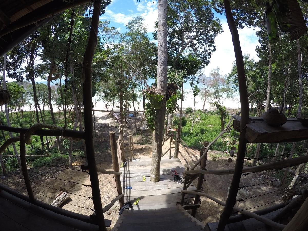 Driftwood Hostel And Bungalows Koh Rong Sanloem Exterior photo